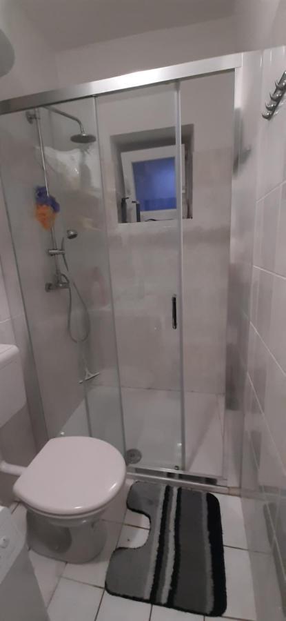 Apartman Pijer Novalja