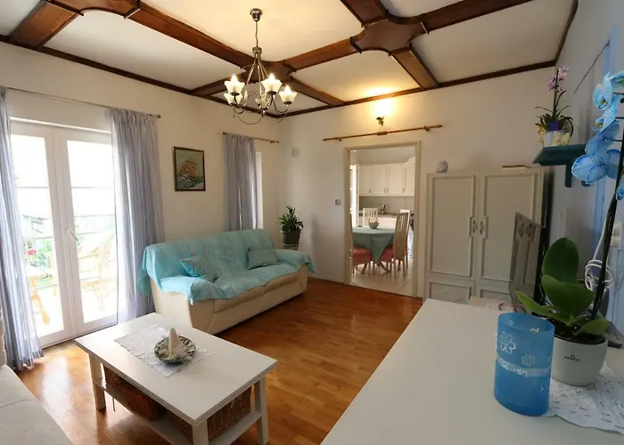 Apartment Pijer
